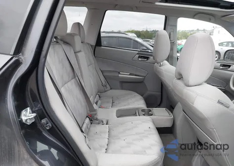 2009 Subaru Forester 2.5X z USA, uszkodzony, nr VIN JF2SH63639H727153